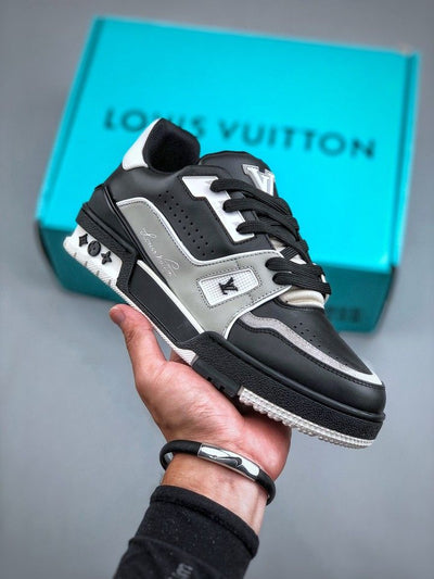 Louis Vuitton Trainer Black Gray Signature
