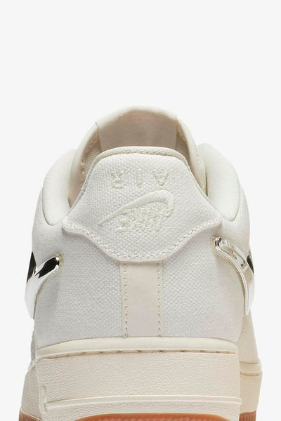 Travis Scott x Air Force 1 "White"